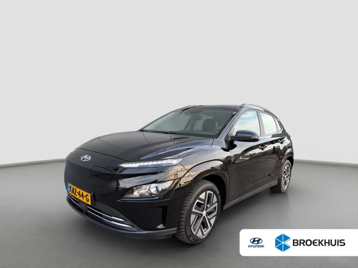 EV Comfort 39 kWh 136pk | SoH 97,9% | Camera | Carplay | Climate controle | Bestuurdersstoel in hoogte verstelbaar | Stoelverwarming | Stuurverwarming | Parkeersensoren | 17'' velgen