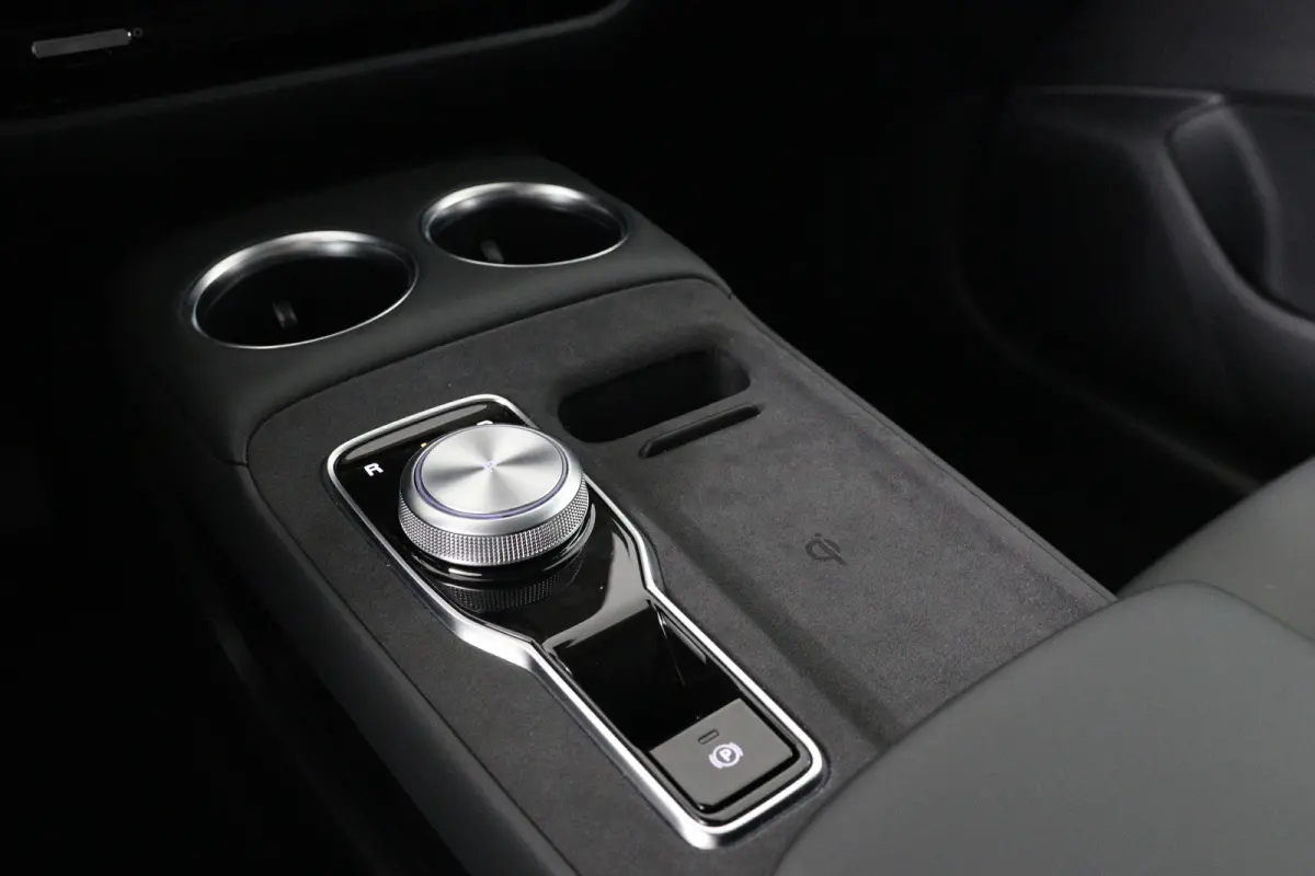 Luxury 64 kWh | 360* Camera | 100% SOH | Adaptieve Cruise Control | Elektrische Achterklep | Warmtepomp | Stoel & Stuurverwarming |