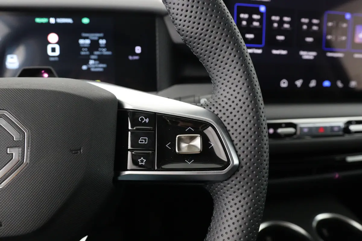 Luxury 64 kWh | 360* Camera | 100% SOH | Adaptieve Cruise Control | Elektrische Achterklep | Warmtepomp | Stoel & Stuurverwarming |