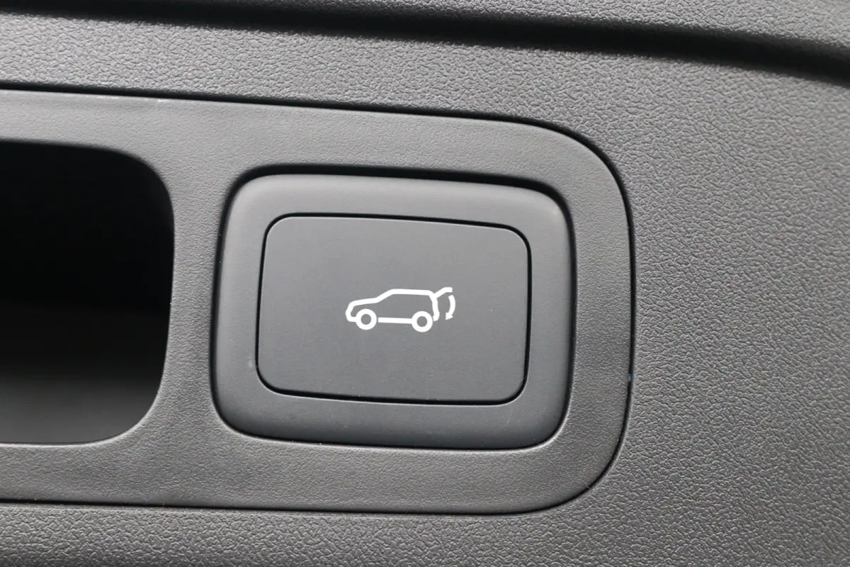 Luxury 64 kWh | 360* Camera | 100% SOH | Adaptieve Cruise Control | Elektrische Achterklep | Warmtepomp | Stoel & Stuurverwarming |