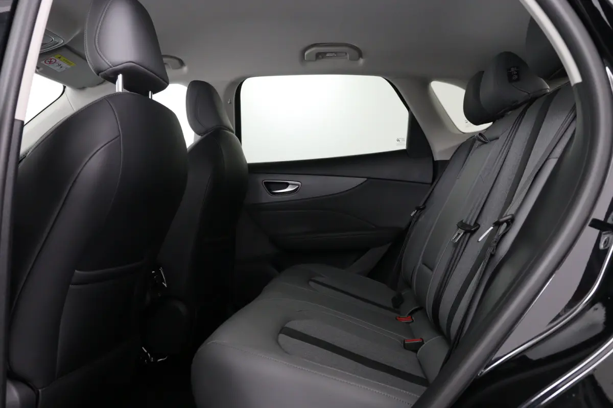 Luxury 64 kWh | 360* Camera | 100% SOH | Adaptieve Cruise Control | Elektrische Achterklep | Warmtepomp | Stoel & Stuurverwarming |