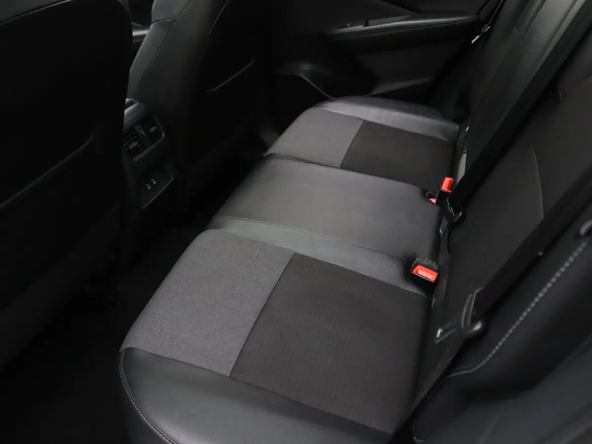 190pk e-Power N-Connecta Apple Carplay/Android Auto | Panoramadak