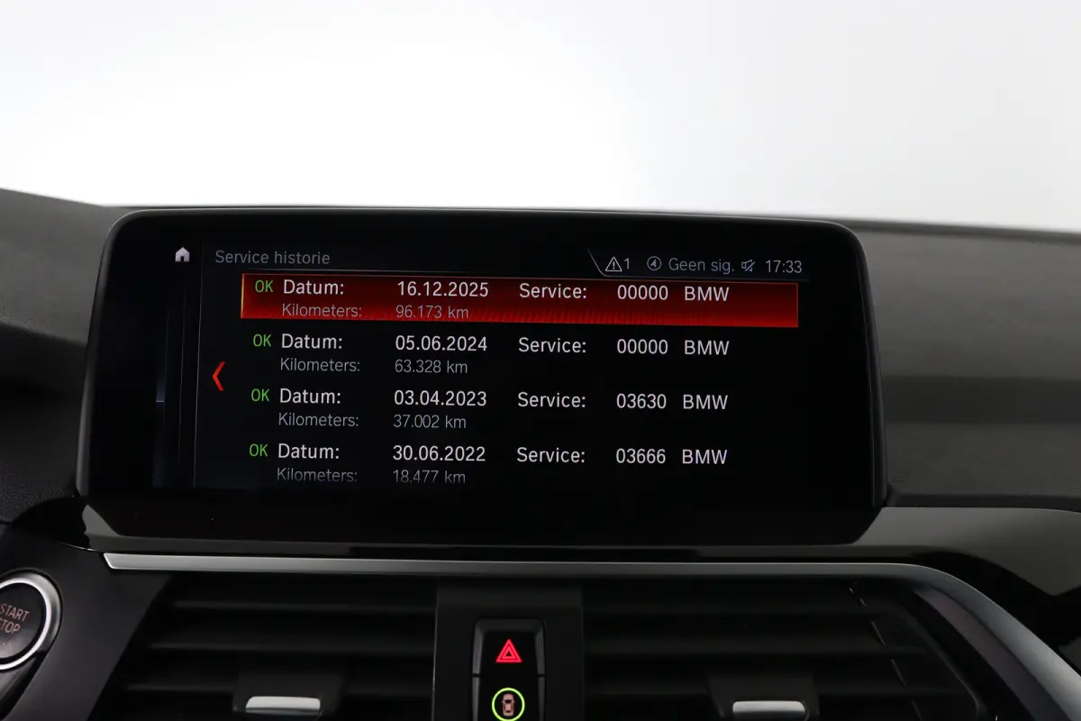sDrive20i Launch Edition High Executive | Dealer Onderhouden! | Open Dak | Leder | Stuur/Stoelverwamring | LED | Camera | HUD | Clima | Navi | Cruis Control | 20 Inch LMV