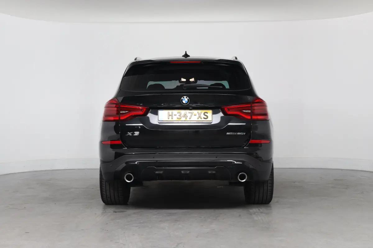 sDrive20i Launch Edition High Executive | Dealer Onderhouden! | Open Dak | Leder | Stuur/Stoelverwamring | LED | Camera | HUD | Clima | Navi | Cruis Control | 20 Inch LMV