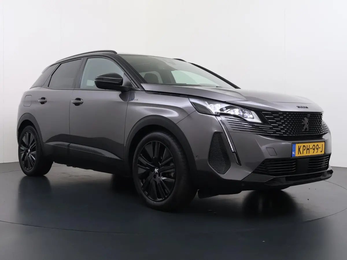 1.6 HYbrid 225 GT BLACK PACK | RIJKLAARPRIJS incl. 12mnd BOVAG