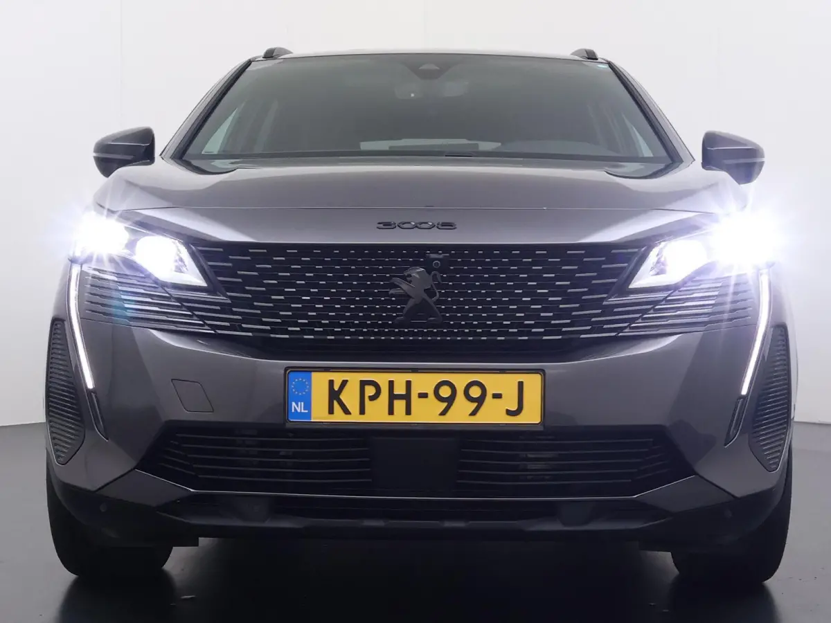 1.6 HYbrid 225 GT BLACK PACK | RIJKLAARPRIJS incl. 12mnd BOVAG