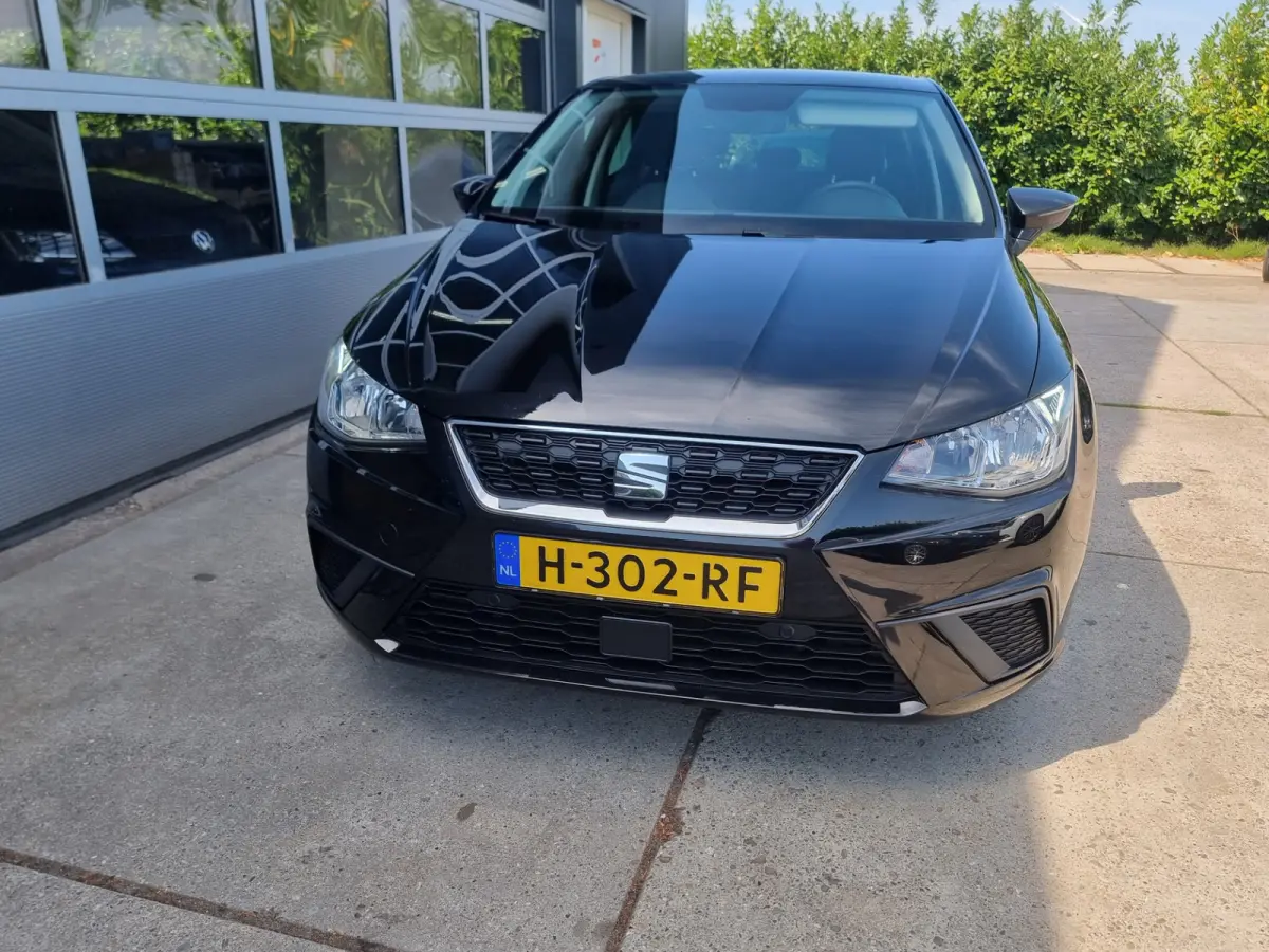1.6 TDI Style Business Intense