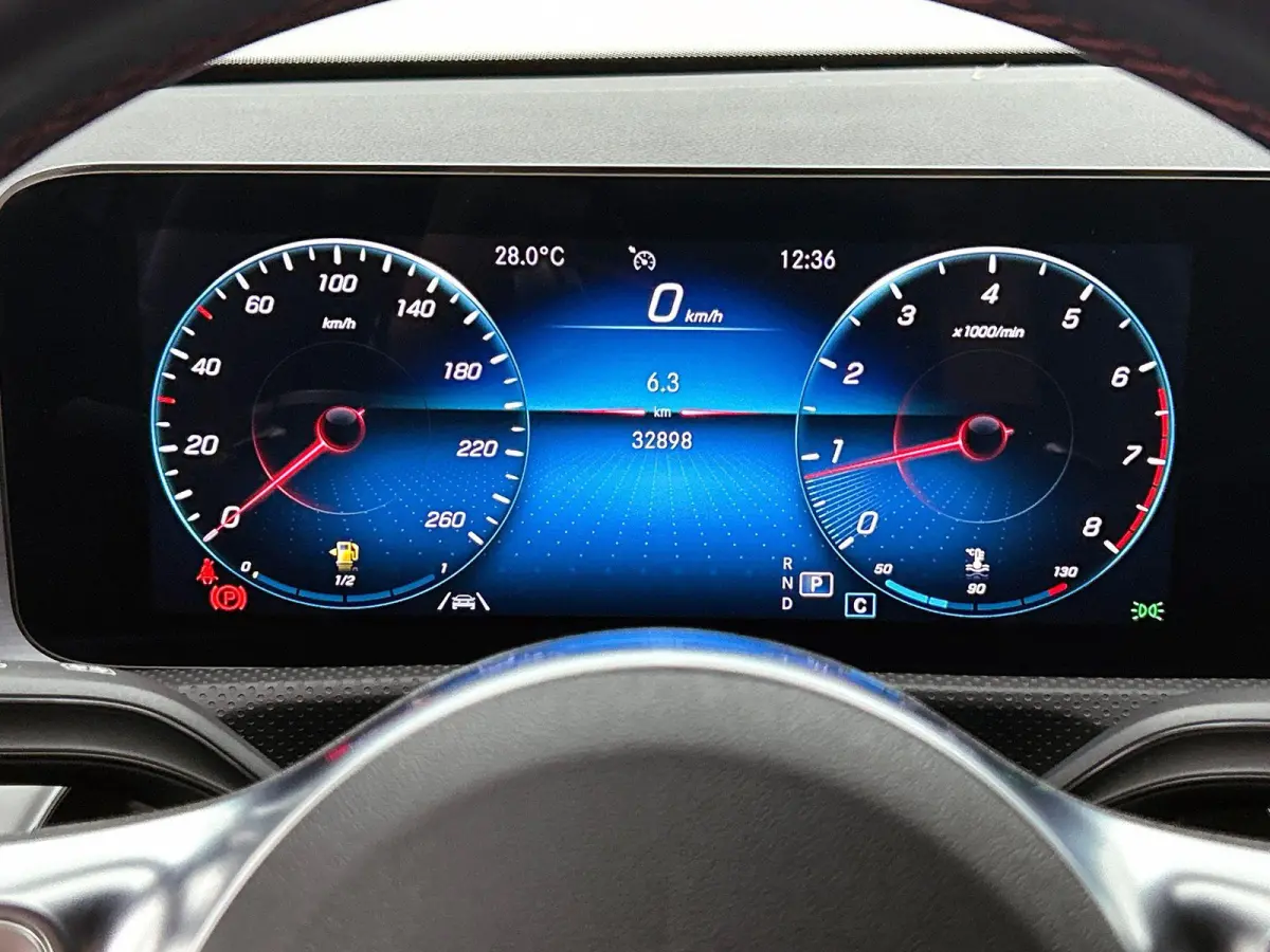 Hatchback 180 Business Solution AMG
