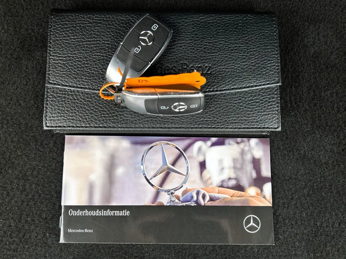 Hatchback 180 Business Solution AMG