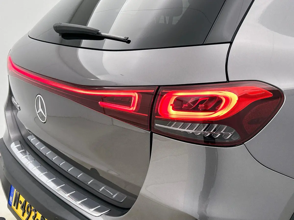 250 Business Solution AMG 67 kWh | Trekhaak