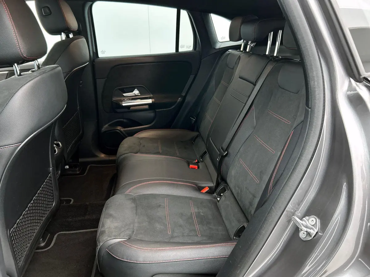 250 Business Solution AMG 67 kWh | Trekhaak