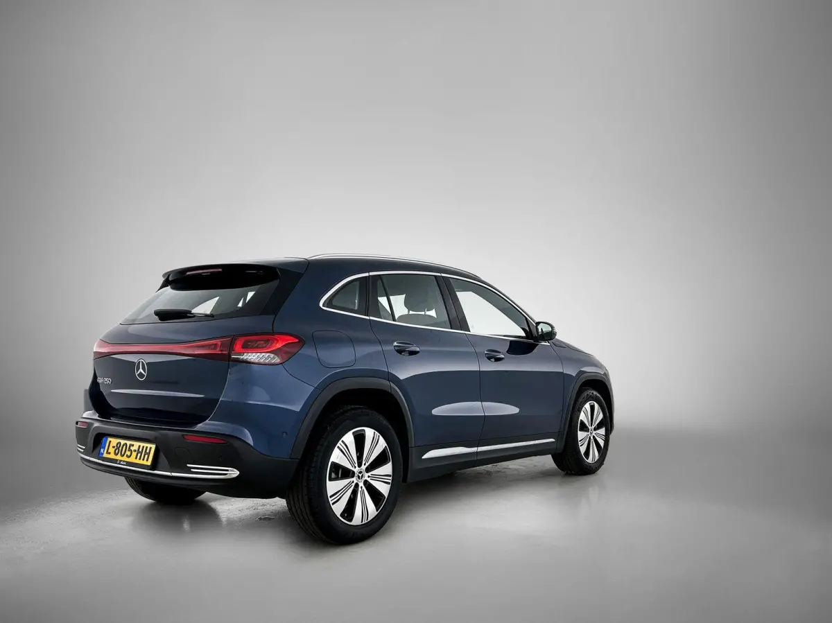 250 Business Solution Luxury 67 kWh