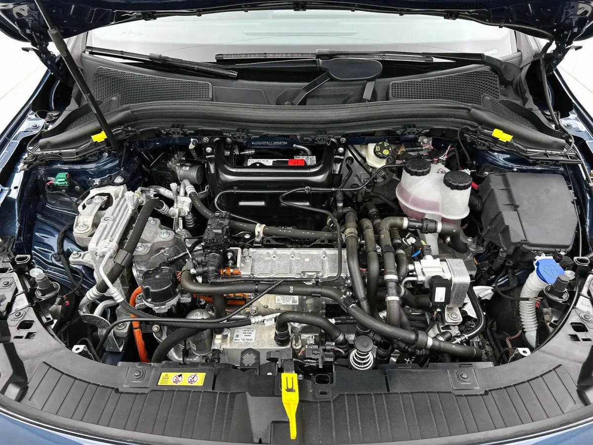 250 Business Solution Luxury 67 kWh