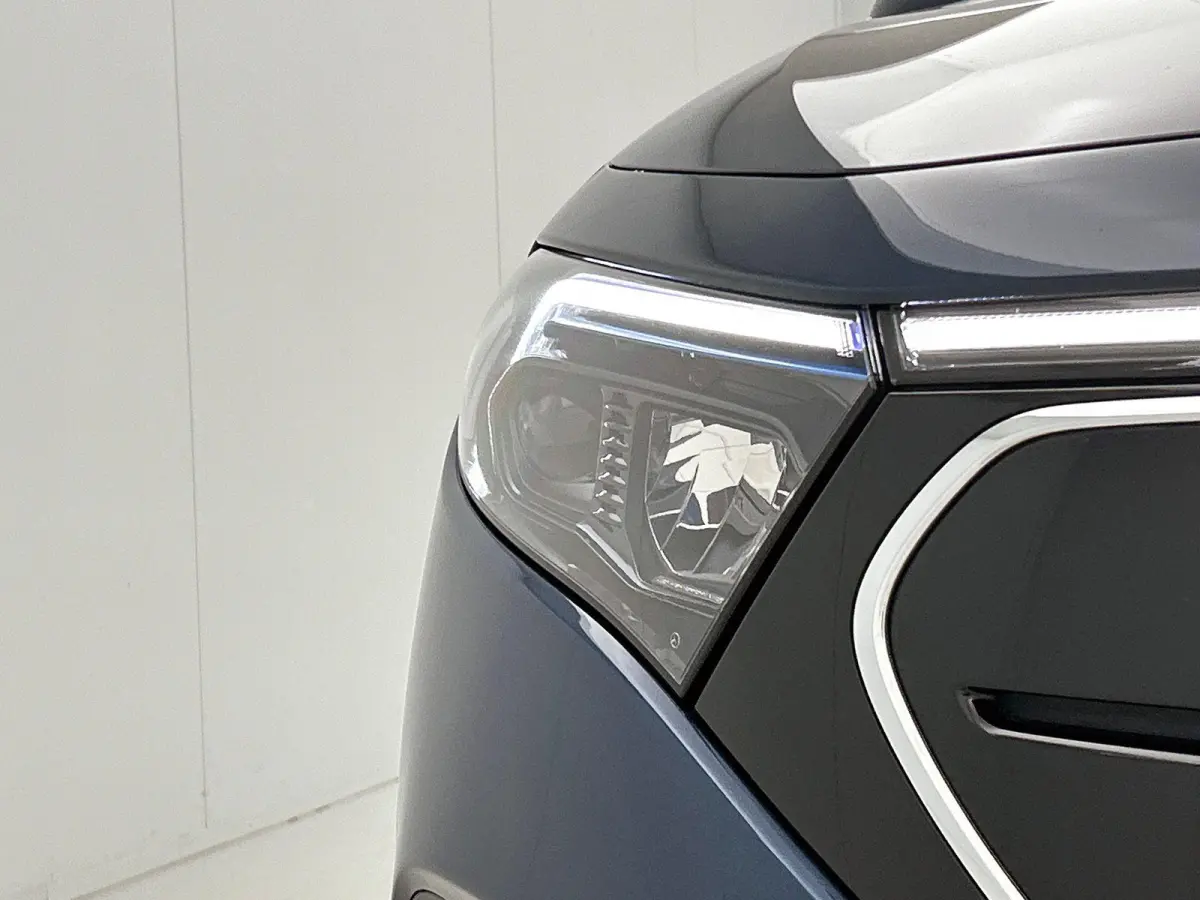 250 Business Solution Luxury 67 kWh