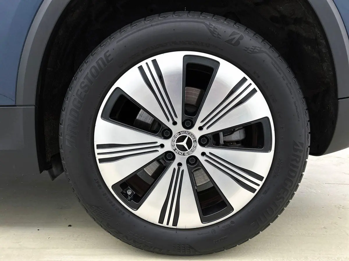 250 Business Solution Luxury 67 kWh