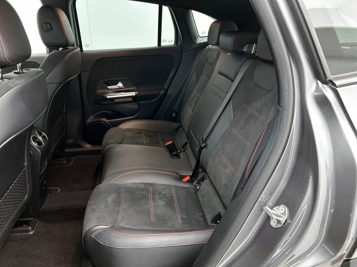 250 Business Solution AMG 67 kWh | Trekhaak