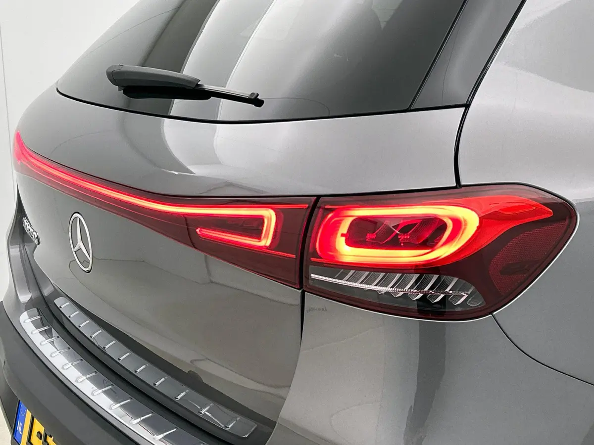 250 Business Solution AMG 67 kWh | Trekhaak