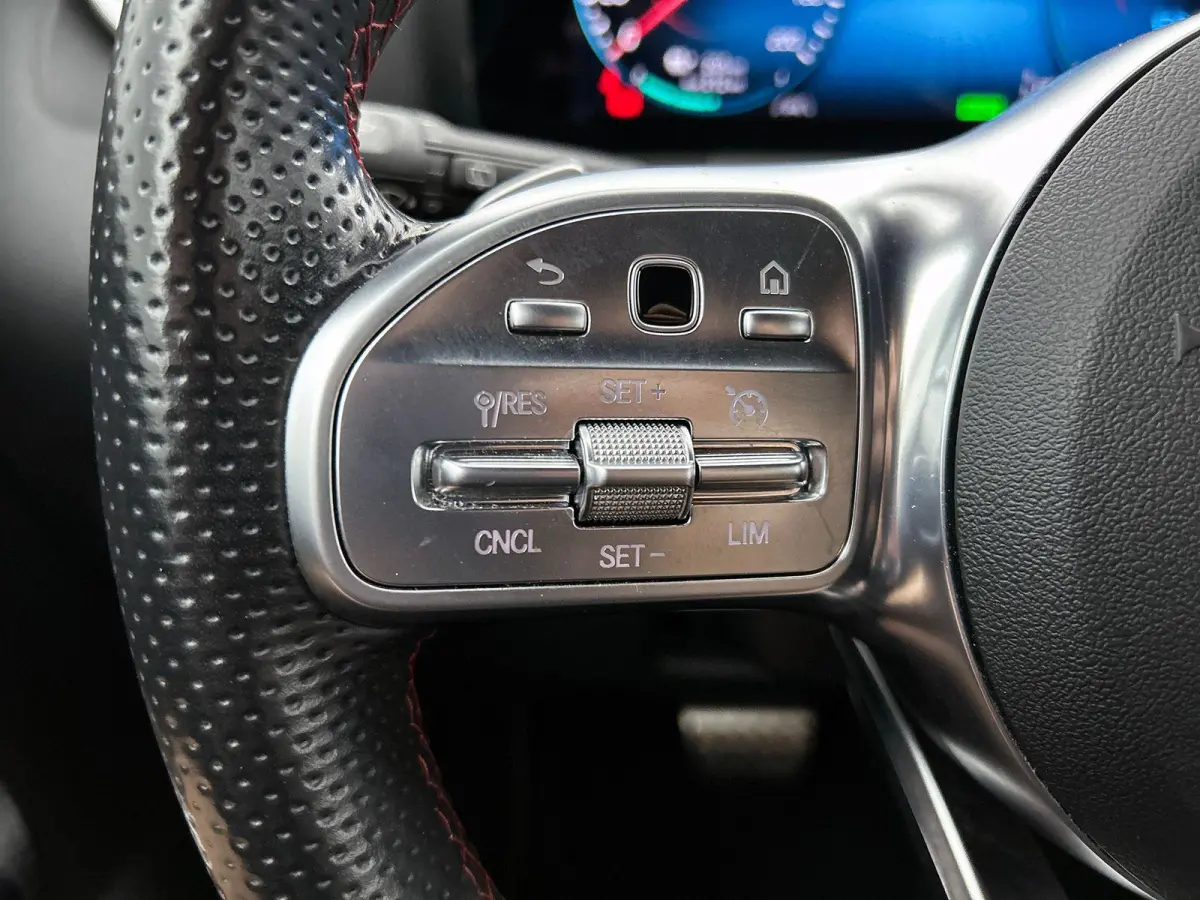 250 Business Solution AMG 67 kWh | Trekhaak
