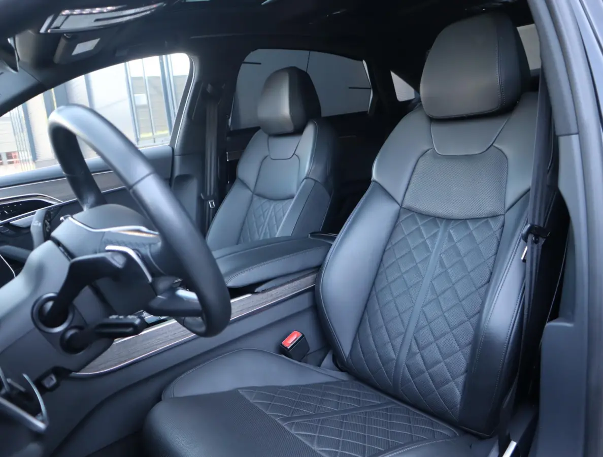 55 TFSI quattro Lang | Chauffeur Pakket | Massage stoelen voor en achter | B&O | Pano | Stoel ventilatie voor en achter