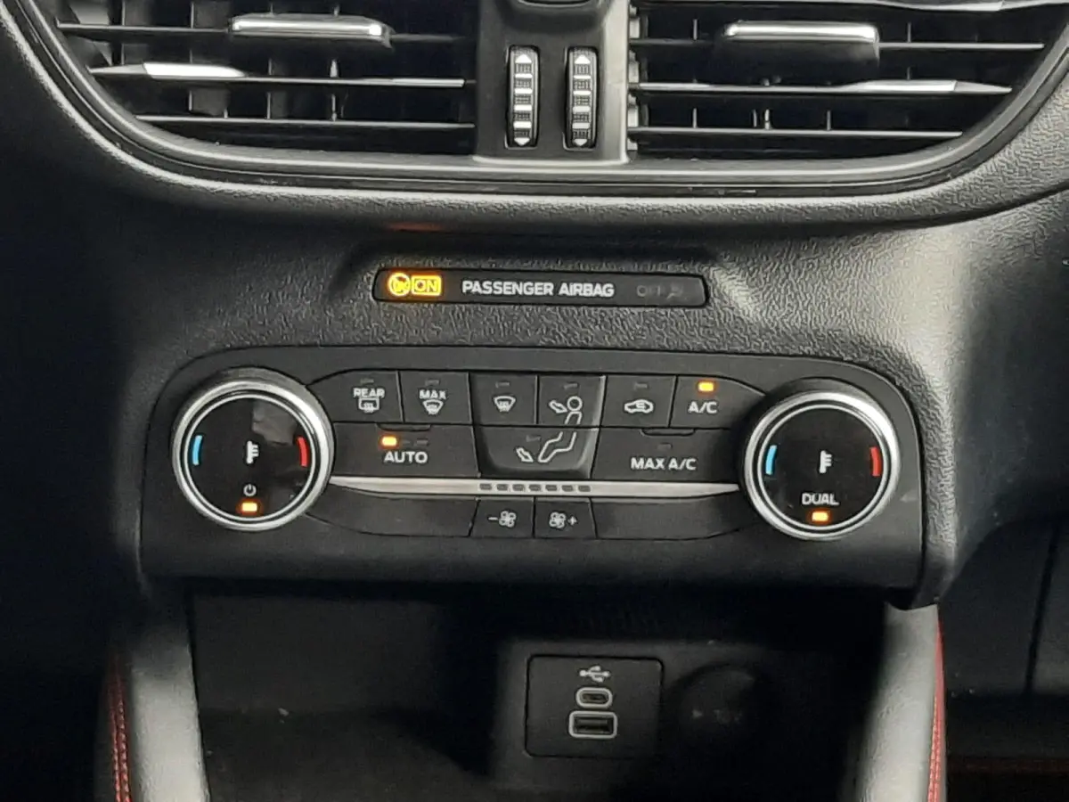 2.5 PHEV ST-Line Trekhaak - 19" velgen