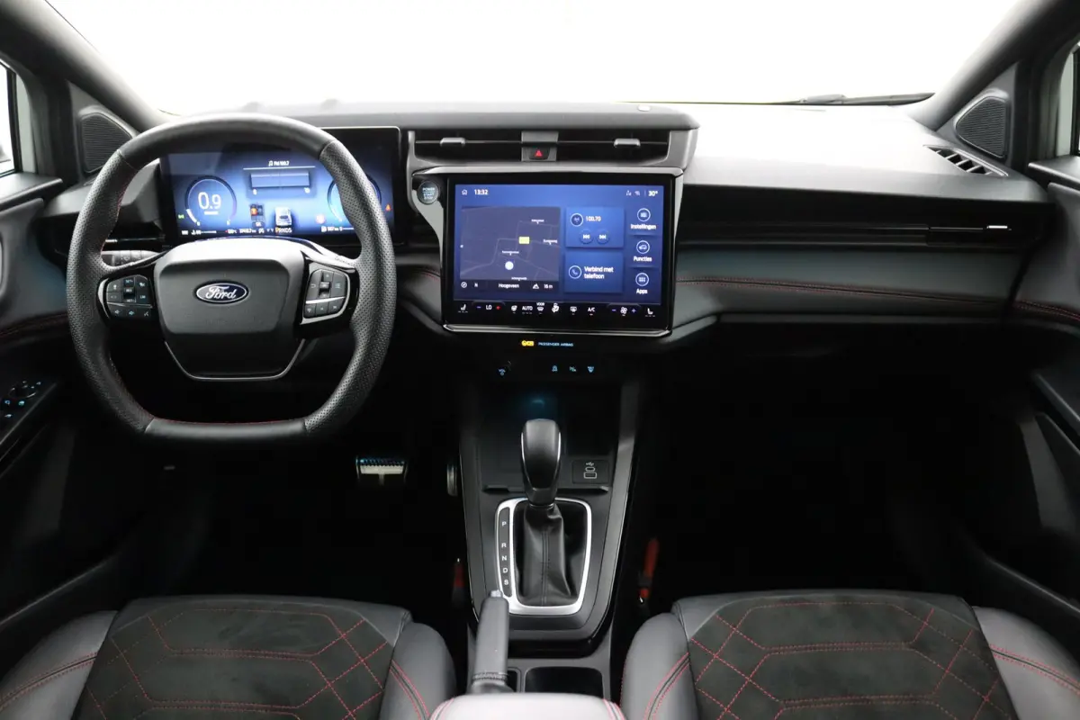 1.0 EcoBoost ST-Line X Automaat | Matrix LED | Winterpack | B&O | Adaptive Cruise | 360 Camera | CarPlay/Android Auto | Elektrische Achterklep