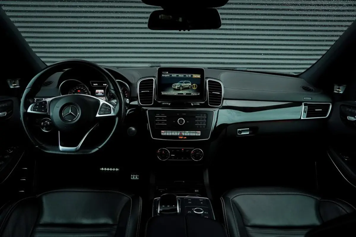 500 4MATIC AMG / Pano / 7 Pers / B&O / Luchtvering / Trekhaak