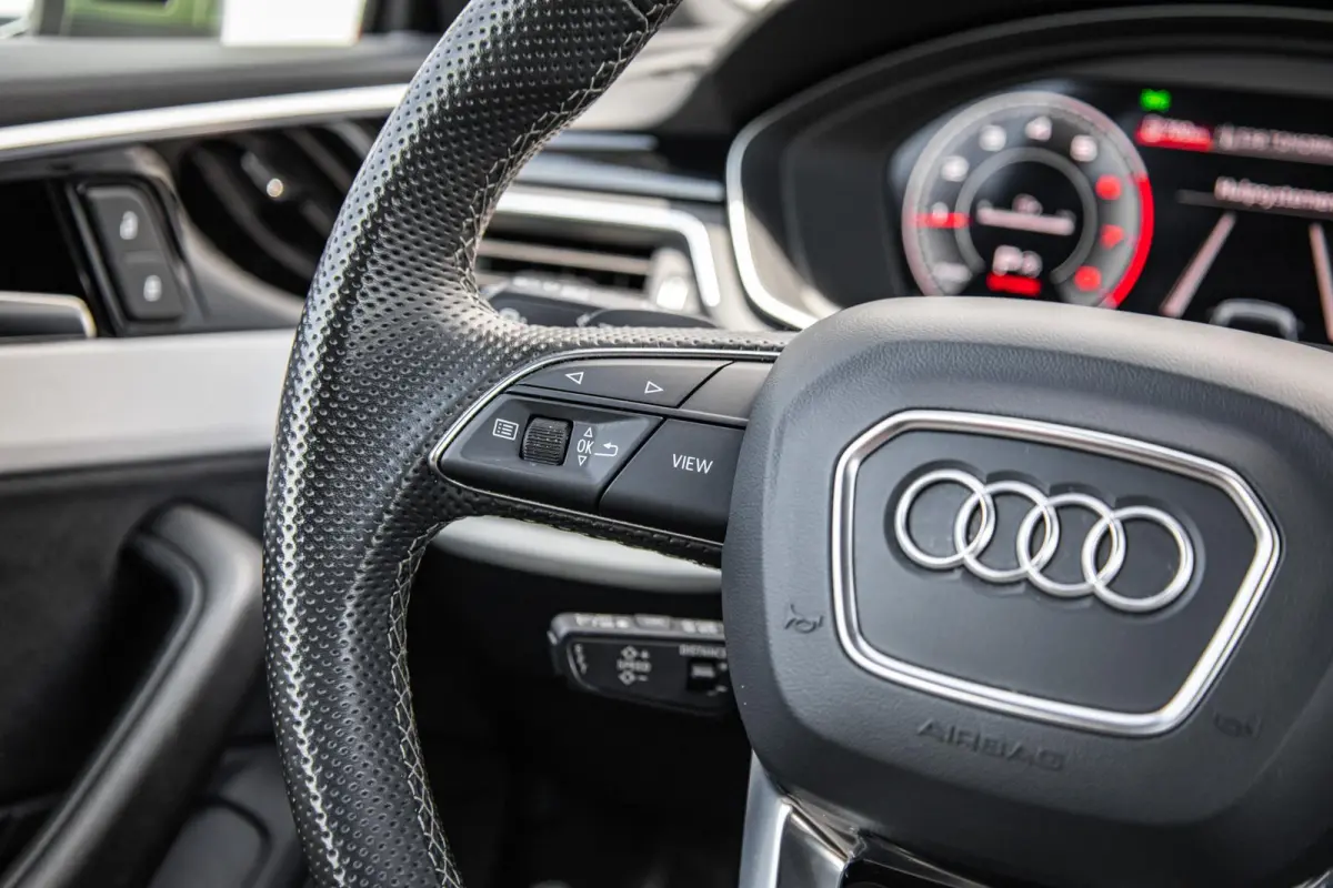 40 TFSI 204pk S edition | 20" LMV | Massage | Alcantara Bekleding | Apple Carplay/ Android Auto
