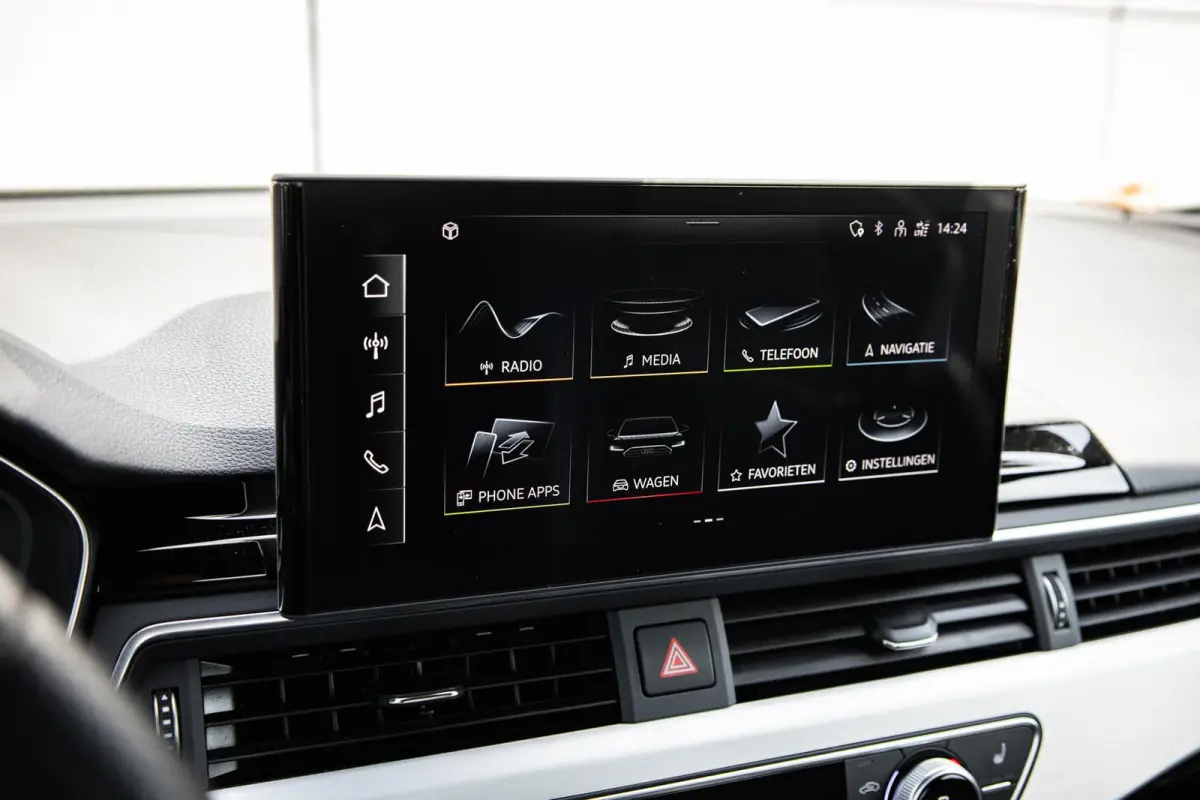 40 TFSI 204pk S edition | 20" LMV | Massage | Alcantara Bekleding | Apple Carplay/ Android Auto