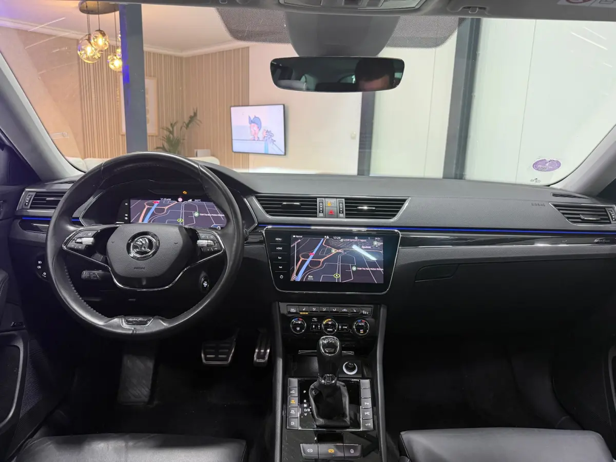 1.4 TSI iV iV L&K 218PK 360° Navi Pano Trekhaak Elek. A.klep Leder