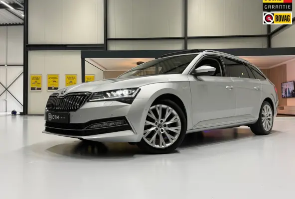 1.4 TSI iV iV L&K 218PK 360° Navi Pano Trekhaak Elek. A.klep Leder