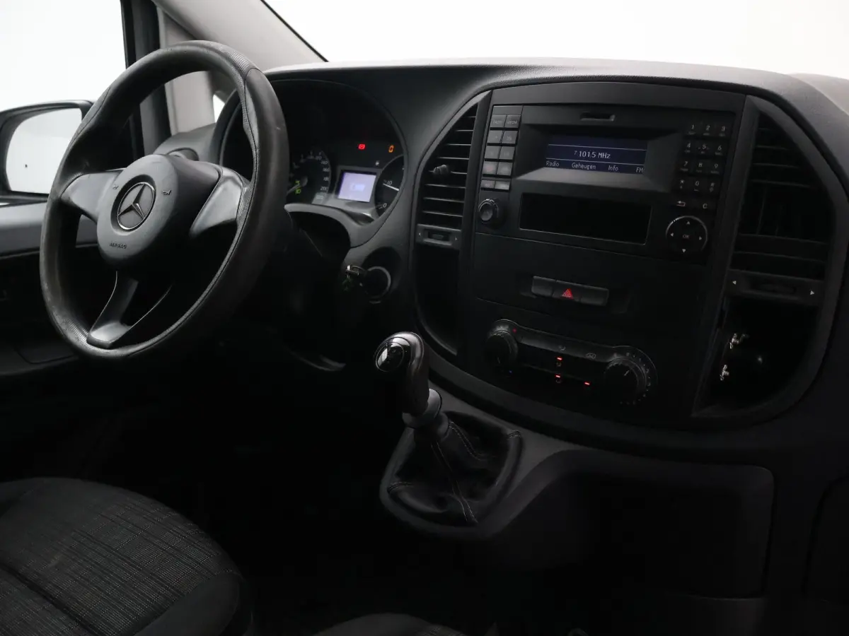 111 CDI + 19 INCH LMV | TREKHAAK | AIRCO | 3-ZITS | ACHTERDEUREN