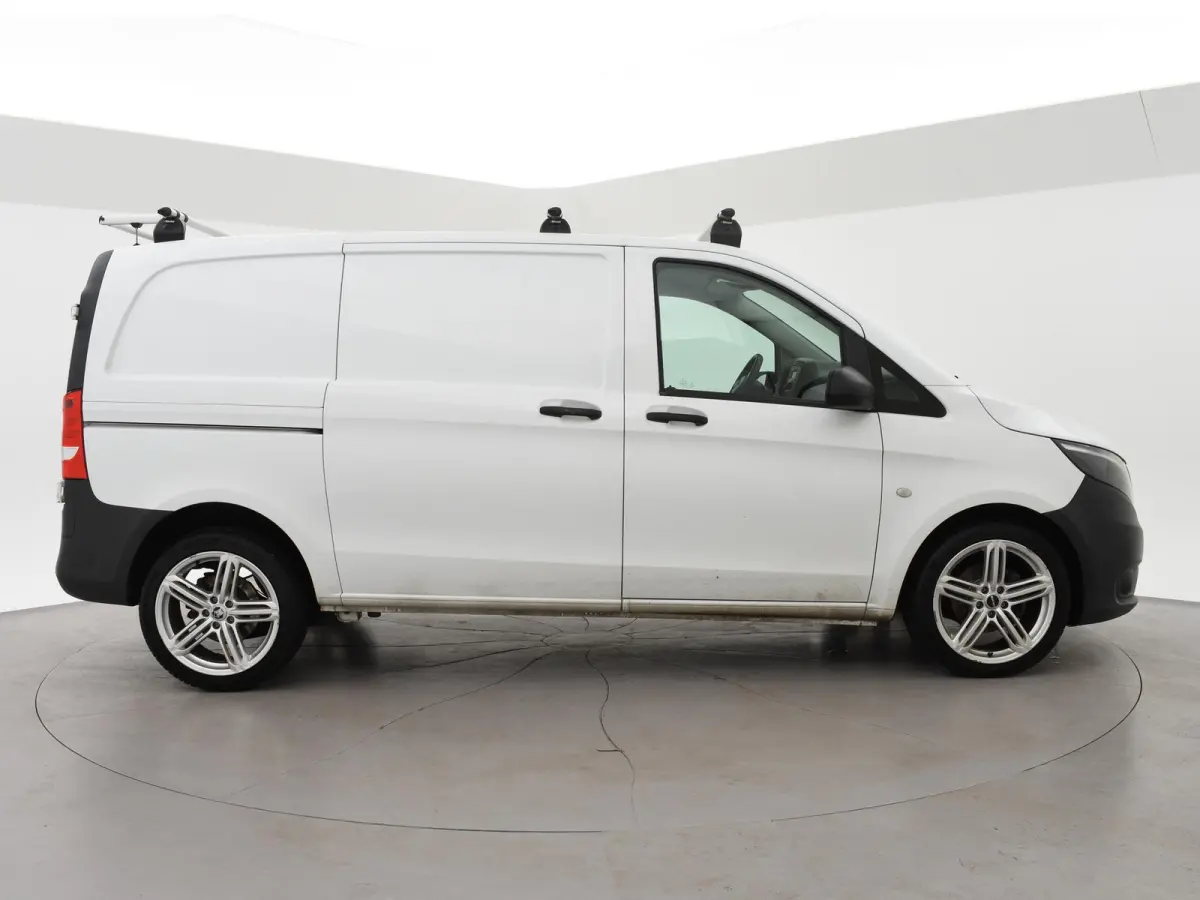 111 CDI + 19 INCH LMV | TREKHAAK | AIRCO | 3-ZITS | ACHTERDEUREN