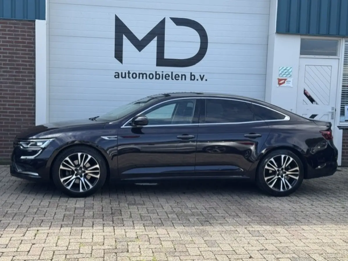 1.6 TCe Initiale Paris - Dealer onderhouden