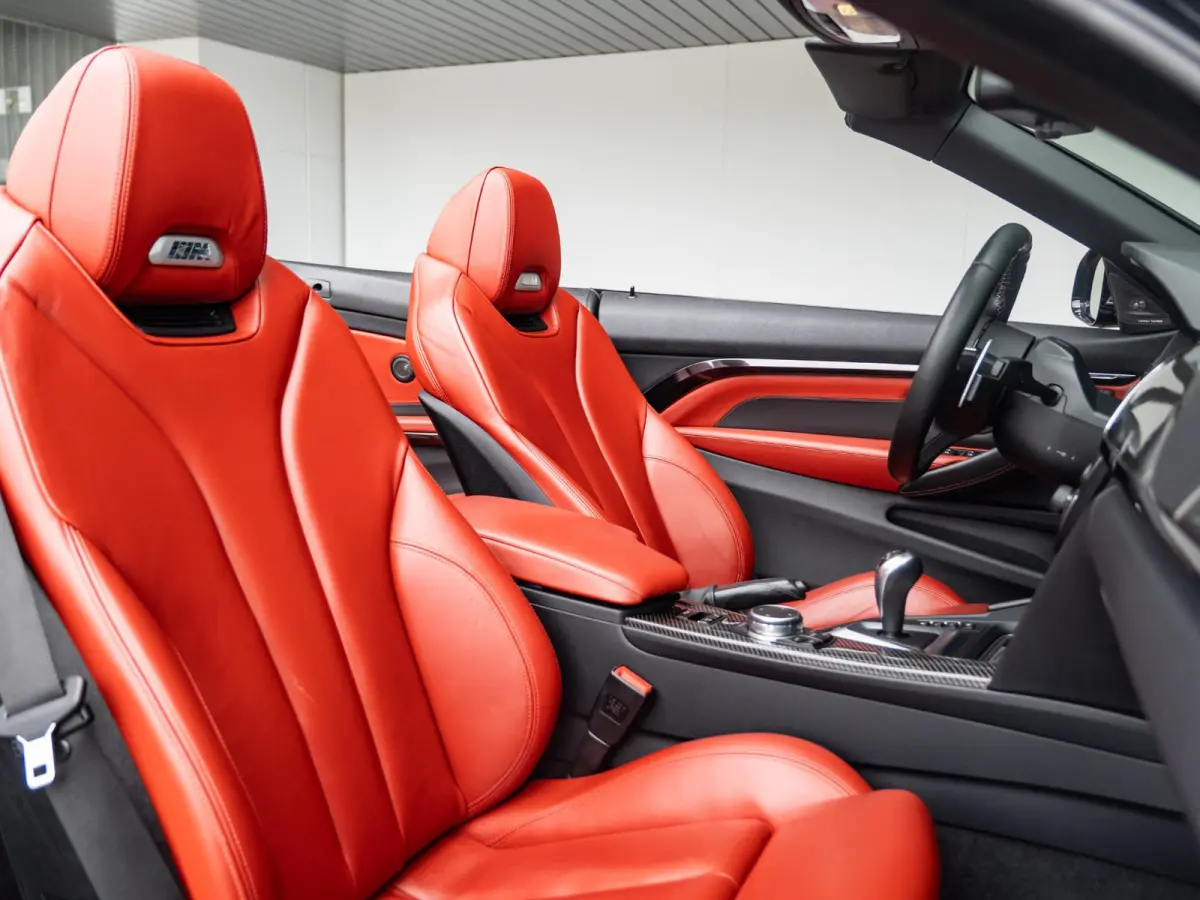 M4 Competition |  1e Lak | Carbon interieurinleg | Head-up Display | | Air Collar | Verwarmd stuurwiel |