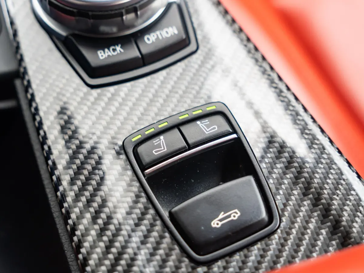 M4 Competition |  1e Lak | Carbon interieurinleg | Head-up Display | | Air Collar | Verwarmd stuurwiel |