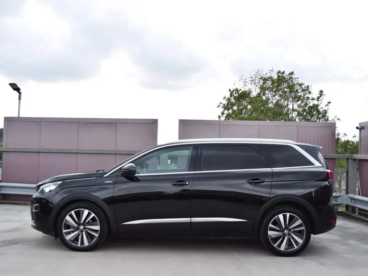 1.2 PureTech GT-Line | 130 PK | 7-PERSOONS | LEDEREN BEKLEDING | PARKEERSENSOREN MET CAMERA | ELEKTR. ACHTERKLEP | CLIMATE CONTROL | SCHUIF-KANTELDAK