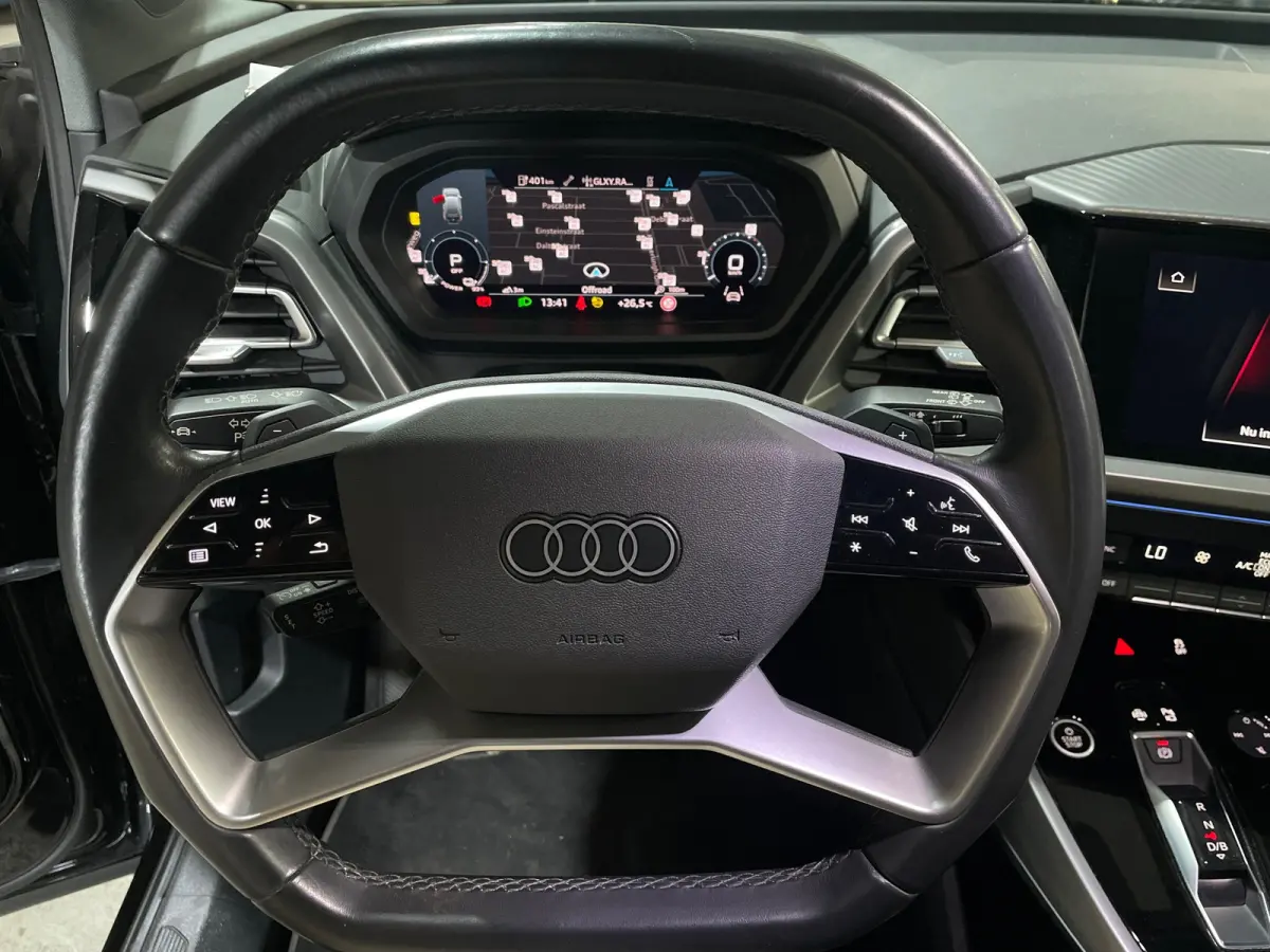 40 Launch edition Advanced 77 kWh 1EIG NAP WARMTEPOMP SOH95%|VIRTUALCOCKPIT|MATRIXLED|CAMERA|PARK.ASSIST|20''INCH