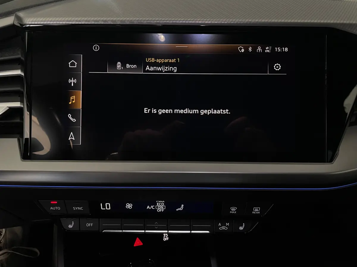 40 Launch edition Advanced 77 kWh 1EIG NAP WARMTEPOMP SOH95%|VIRTUALCOCKPIT|MATRIXLED|CAMERA|PARK.ASSIST|20''INCH