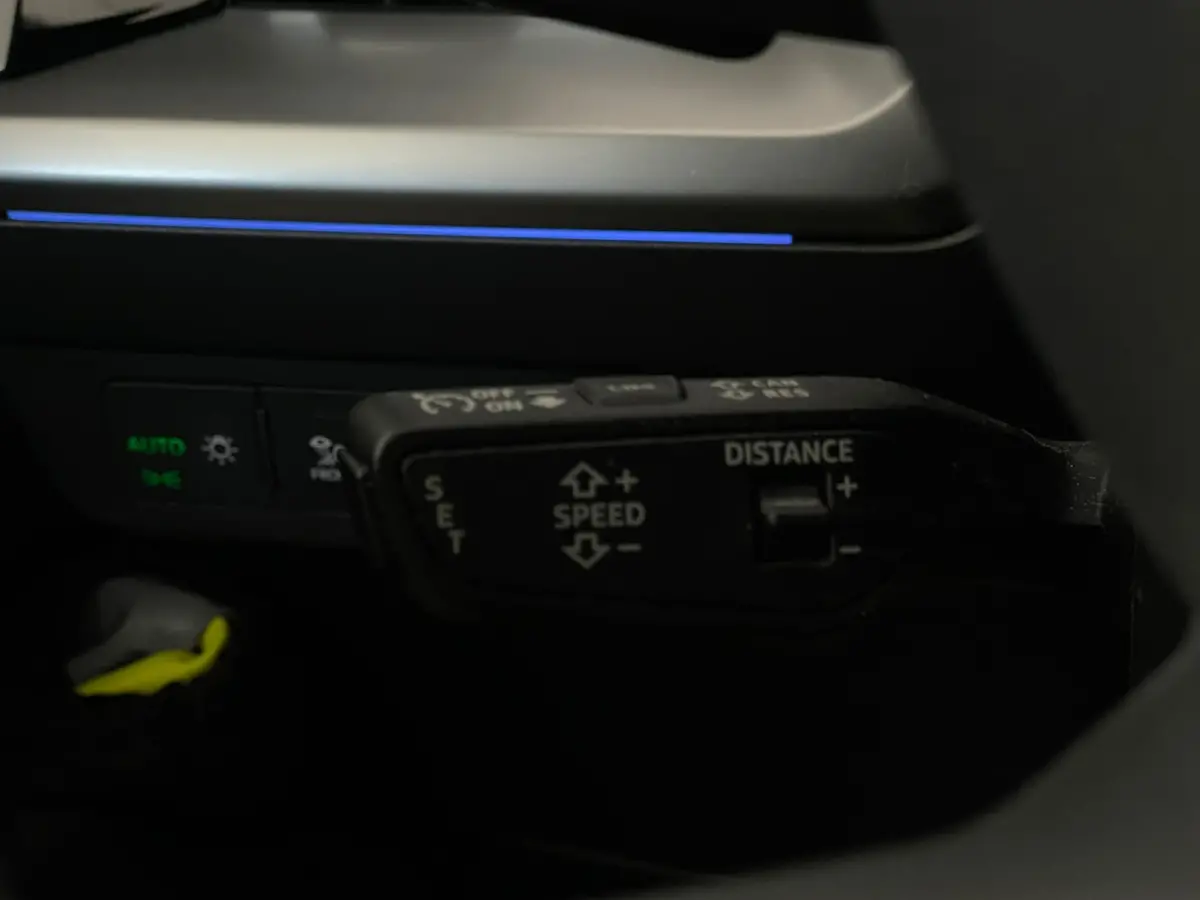 40 Launch edition Advanced 77 kWh 1EIG NAP WARMTEPOMP SOH95%|VIRTUALCOCKPIT|MATRIXLED|CAMERA|PARK.ASSIST|20''INCH