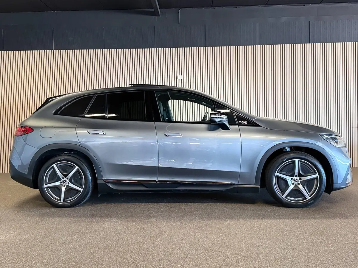 300 91 kWh AMG STYLING-PANORAMA-LUCHTVERING-BURMSTER-MEMORY-ZEER COMPLEET