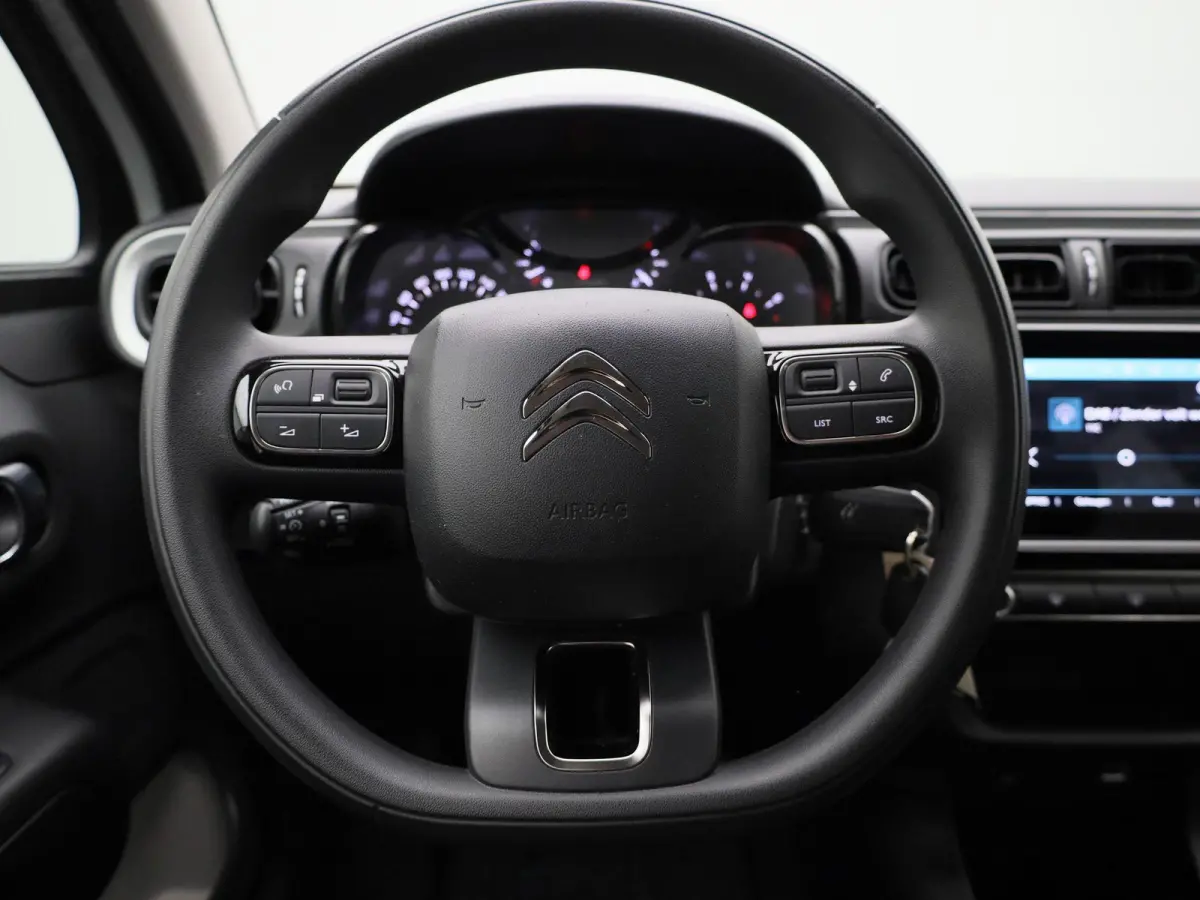 1.2 PureTech Feel | APPLE CARPLAY - ANDROID AUTO | NAVIGATIE | CRUISE CONTROL | CLIMATE CONTROL |