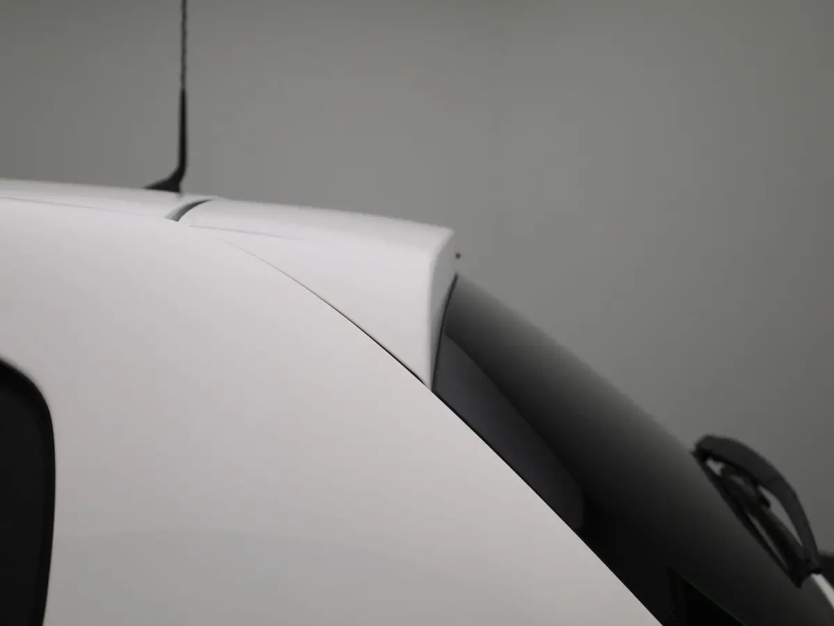 1.2 PureTech Feel | APPLE CARPLAY - ANDROID AUTO | NAVIGATIE | CRUISE CONTROL | CLIMATE CONTROL |