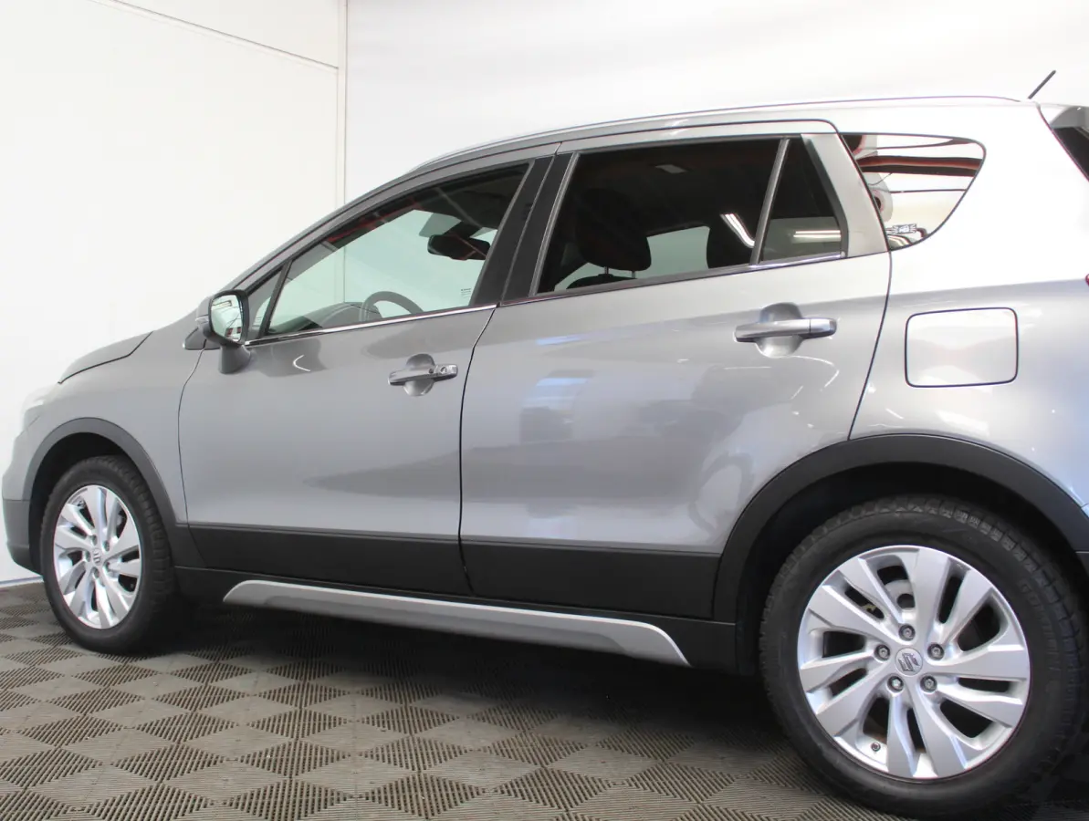 1.0 Boosterjet Exclusive CLIMATE | CARPLAY | CAMERA | LED | STOELVERW | CRUISE | LMV17 | AFNBTRHAAK