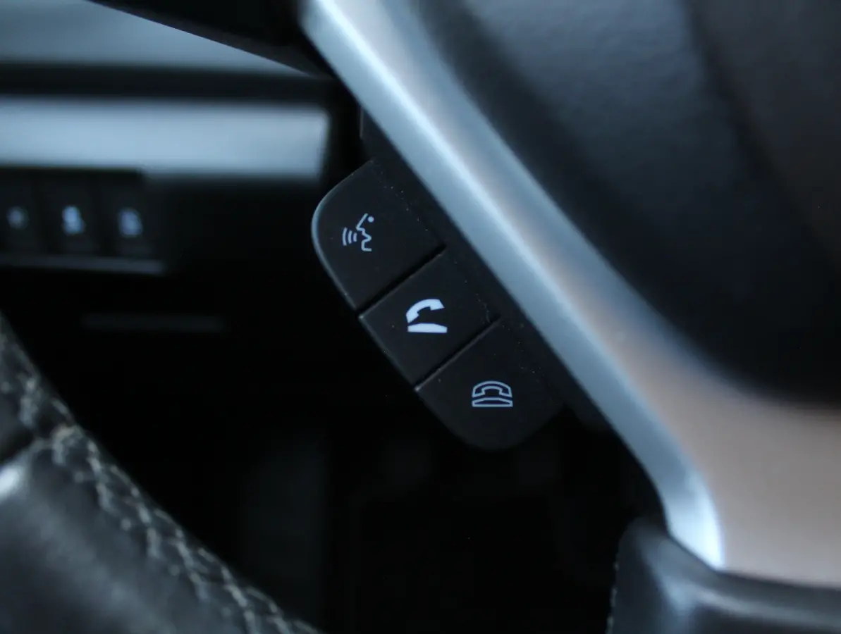 1.0 Boosterjet Exclusive CLIMATE | CARPLAY | CAMERA | LED | STOELVERW | CRUISE | LMV17 | AFNBTRHAAK