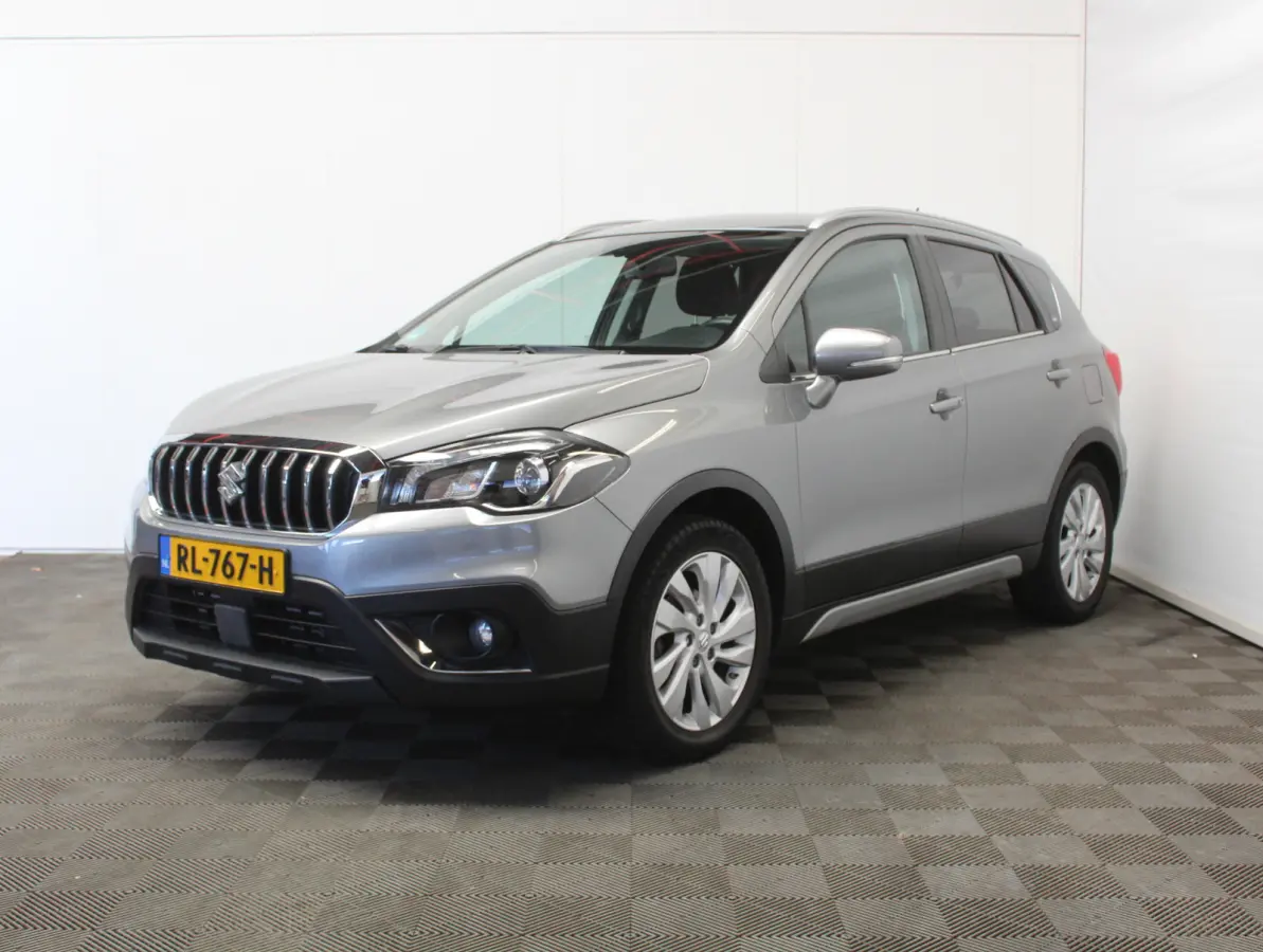 1.0 Boosterjet Exclusive CLIMATE | CARPLAY | CAMERA | LED | STOELVERW | CRUISE | LMV17 | AFNBTRHAAK