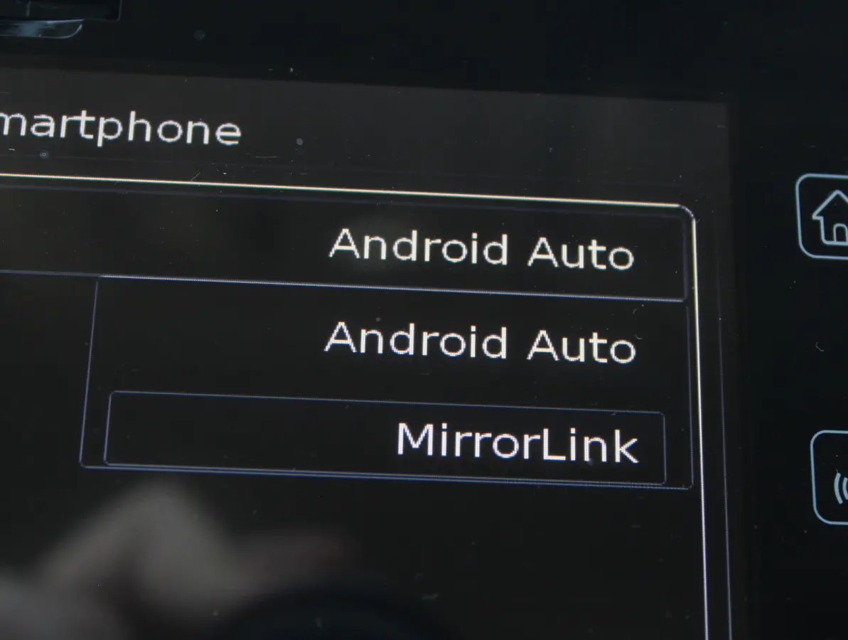 1.0 Boosterjet Exclusive CLIMATE | CARPLAY | CAMERA | LED | STOELVERW | CRUISE | LMV17 | AFNBTRHAAK