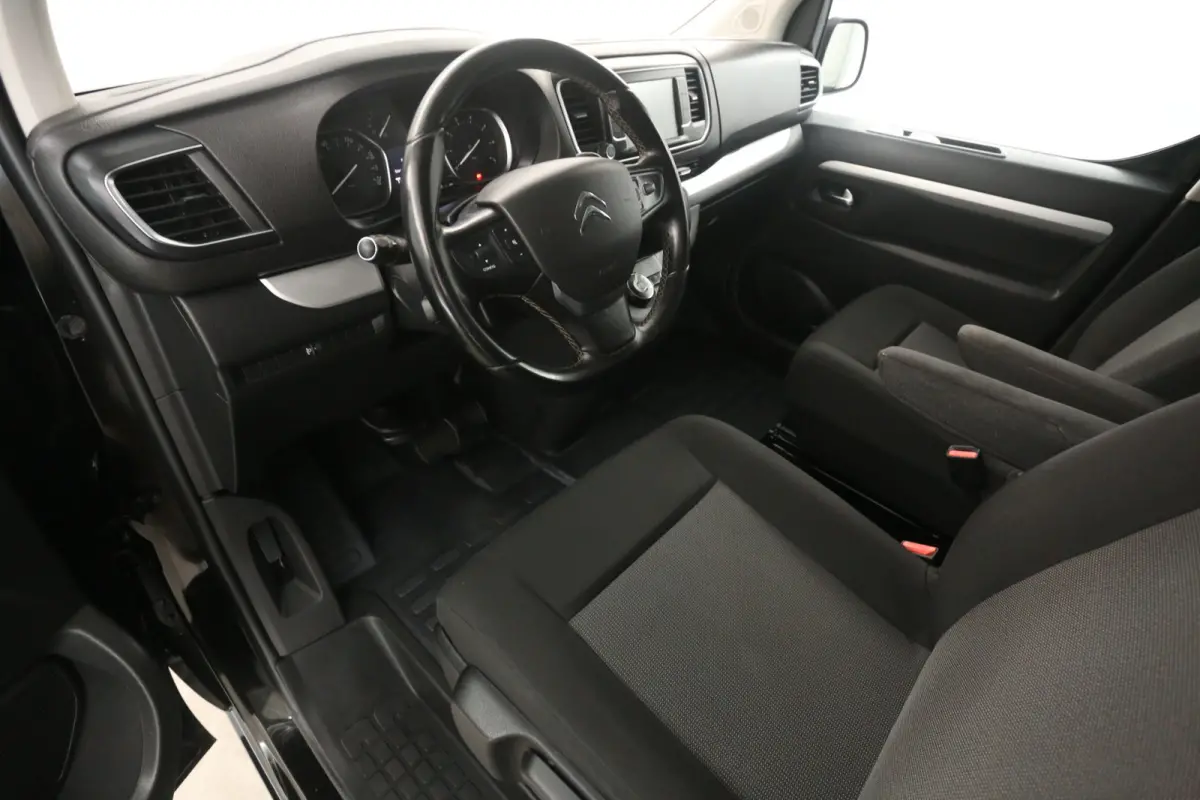 2.0 BlueHDI 180PK L3H1 | Dubbele Cabine | Automaat | Clima | Camera | Cruise | Trekhaak | 2xSchuifdeur |  Carplay