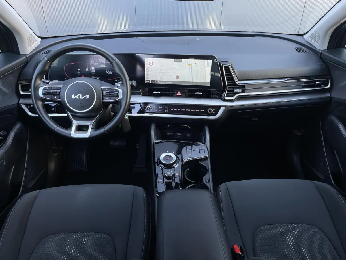 1.6 T-GDi Hybrid DynamicLine | Camera | Navi | Apple Carplay | Android Auto | Lichtmetalen Velgen |