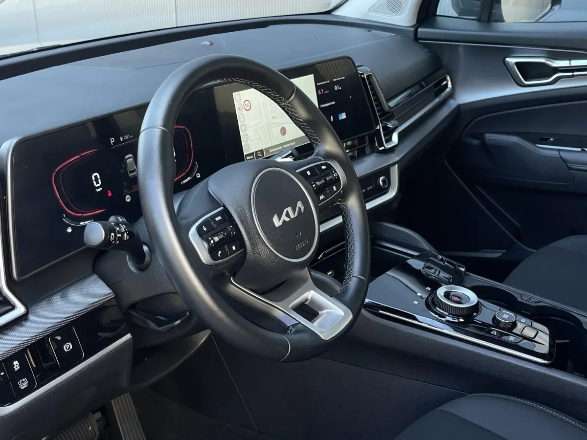 1.6 T-GDi Hybrid DynamicLine | Camera | Navi | Apple Carplay | Android Auto | Lichtmetalen Velgen |
