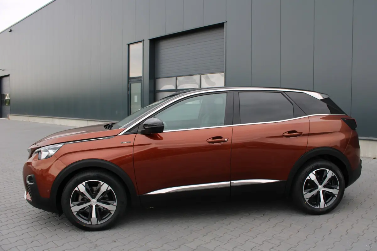 1.6 PureTech GT Line AUTOMAAT CARAVANTREKKER
